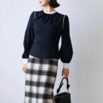 Iroha Yanagi Instagram - 私もモデルさせてもらってる @for_overe OSAKA なんばマルイ1Fにて 10月4日〜Pop upしてるよー🤍 ぜひ行ってみてね❣️ 可愛い秋服たくさん🧣ﾟ*｡ #overe のタグ付けでPop upレポしてねᝰ✍︎ 着画のチェックスカートにシャツコーデ とってもおすすめ☺️