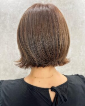 Iroha Yanagi Instagram - 🍊🍊🍊

出産前のイメチェン𓈒𓂂𓏸⸝⸝
カラーをここまで明るくしたの
久しぶりだな〜
表情明るくなったような気がする💛
長さもまた短くしてもらって
髪質改善トリートメントも🚿🫧

@jinstaglam 
ありがとうございます✂︎✨