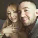 Iryna Soponaru Instagram - Ми з Різом @rbainham більше НЕ ЗУСТРІЧАЄМОСЬ! Тепер ми ЗАРУЧЕНІ🩷💎