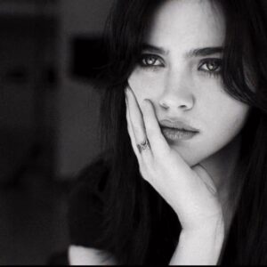 Isabel Gravitt Instagram - Black & white by the wonderful @manfredbaumann