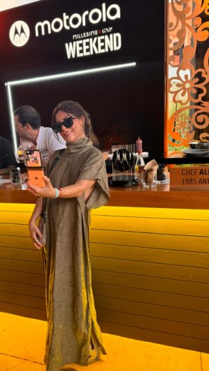 Isabel Burr Instagram - Demasiada diversión este fin de semana 😮‍💨🫶🏻😮‍💨 @motorola_mx #hellomoto #millesime