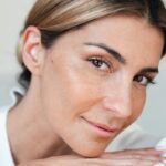 Isabel Figueira Instagram – Bom dia ✨
Desde 2019 que cuido de mim com a Clínica de Cirurgia Plástica da Dra Ana Silva Guerra e os resultados falam por si.  Com tratamentos como Botox, NCTF, bioestimuladores e Morpheus, mais o cuidado que tenho em casa ,tenho visto uma melhoria significativa na minha pele e aparência. 

O que mais me impressiona nesta parceria é a abordagem da Dra. Ana Silva Guerra e o cuidado que tem em realçar a minha beleza natural, sem que eu perca a minha essência. É alguém que valoriza e respeita as feições naturais de cada paciente, compreende que a beleza está na autenticidade e, por isso, adota uma abordagem cuidadosa em cada tratamento.

Sempre me senti confortável e confiante nas suas mãos e de toda a sua equipa, sabendo que estão comprometidos em realçar o que já é bonito em mim, em vez de tentar criar algo artificial.

Obrigada @clinica.anasilvaguerra ✨

📸 @joannacorreia_