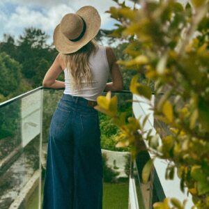 Isabel Figueira Instagram - Bom dia ✨

Denim power 👖
Bom fim de semana 💫

#denimstyle #jeans #fracominagirls #fracominajeans👖 #fracomina_official #fracominaportugal