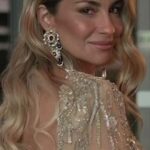 Isabel Figueira Instagram – Obrigada a todos e parabéns @tvioficial ✨✨✨

Vídeo e produção by @gci_agency e @gcimediagroup 

Cabelos @patrick_dias80 
Make up @ritaviegasmakeup 
Dress by @giorodriguesofficial 

Até uma próxima ✨✨✨