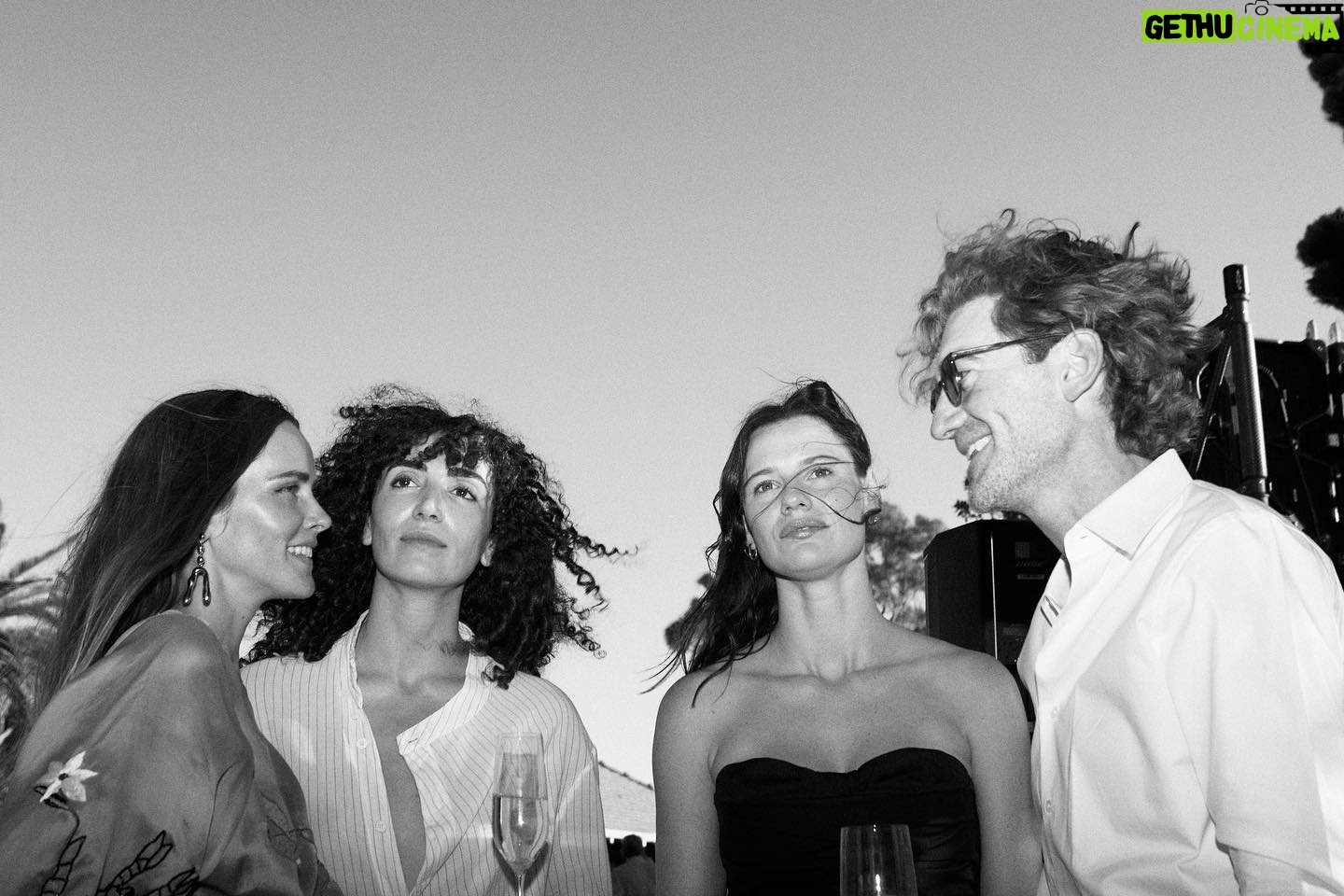 Isabel Lucas Instagram - Lunacy film premiere and installation experience, captured by @sam_m_armstrong. Available to stream @AppleTV @AmazonPrime @GooglePlay May 6 2024. π @danielaskill, @jamiehilton1 @collider__ @stefanduscio @lorinaskill @gregorystern @wellllucy @jordanaskill @michaelaskill @andreweditor π @hunterpage @lily_sullivan @hi_its_bobbi @kirinjcallinan @____priscilla @jamiesontrevor @alemais.official βοΈβοΈ
