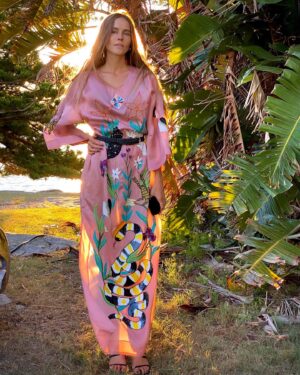 Isabel Lucas Instagram - Gold dust moments at the Lunacy premiere. Adore this dress by @alemais.official. 💗 

Thank you for styling dear @lucywarrenstyle & helping out with last minute touches @kultaustralia. Jewels by @sir__ & @cassandramamone, shoes by @stagnistudio xx