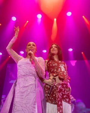 Isabel Pantoja Instagram - MADRID 🩷 UN SUEÑO LO DE AYER 🙏🏼
#wizinkcenter #madrid #musica