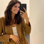 Isabela Valadeiro Instagram - Serve esta foto para agradecer-vos por todas as mensagens queridas sobre a entrevista de ontem. Um beijo ❤️