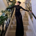 Isabela Valadeiro Instagram - Christmas Time avec @moetchandon 🥂🎅🏾 #toastwithmoet Dress @elisabettafranchi @companhiasolucoes Foto by the gorgeous @luisborgesoficial