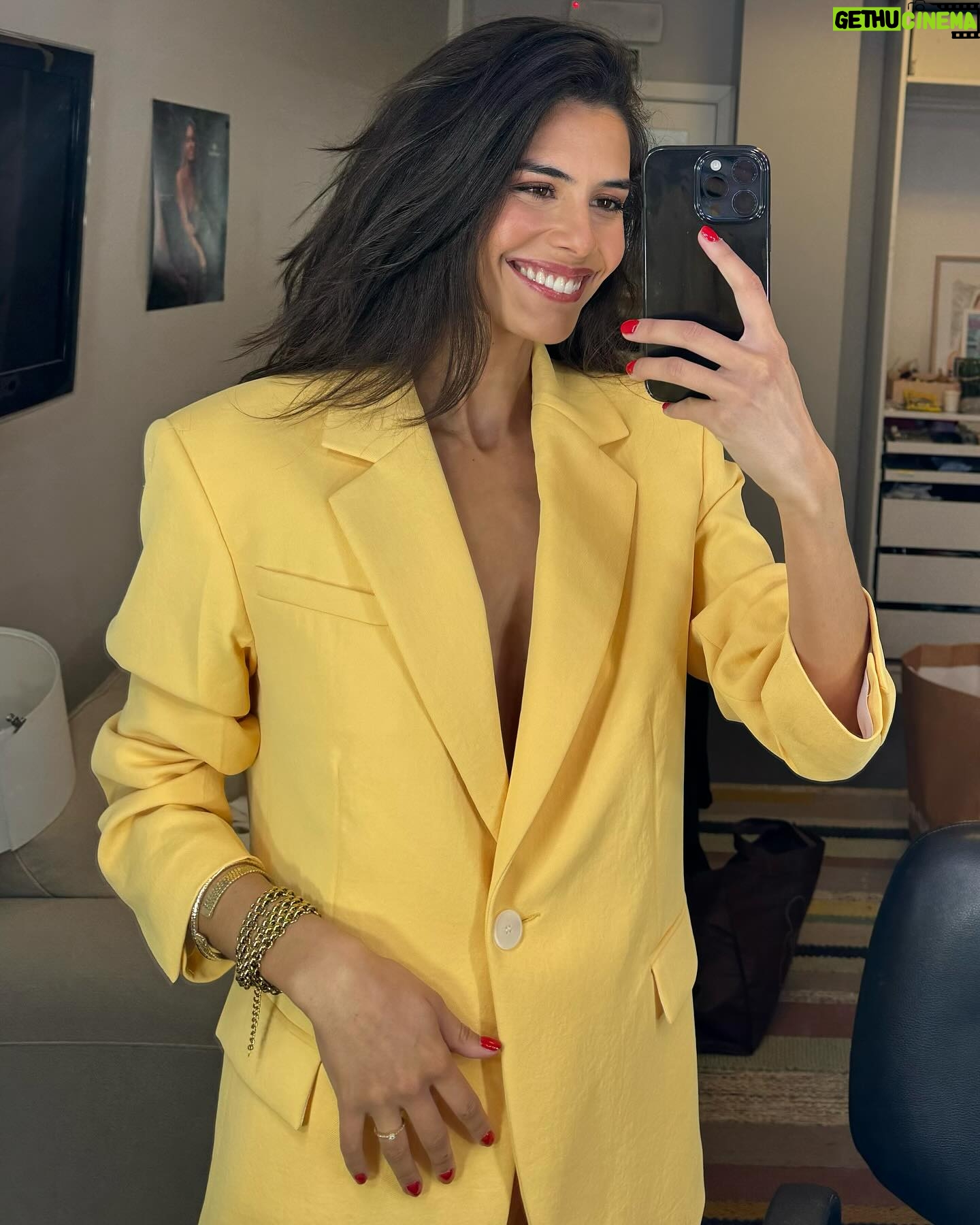 Isabela Valadeiro Instagram - Levar Sto Amaro à Tv portuguesa ✔️ Conhecer as novidades da @hbomaxportugal com promessas de mais conteúdos nacionais ✔️ Conhecer as novidades do cinema português ✔️