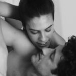 Isabela Valadeiro Instagram - Na data mais romântica do ano, o que é o amor? Carlos Ferra responde de forma que dá vontade de emoldurar: “É quase uma simbiose perfeita. O “nós” é uma coisa que acontece de uma forma bastante natural e quando assim é as coisas são fáceis. Nós não temos de pensar muito em como fazer o “nós” e ser um “eu” e “tu”, porque nos encontramos sem querer. Foi assim que começou a nossa relação e é da forma que temos vivido a relação até agora. E acredito que iremos viver desta forma para sempre.” Entrevista Patrícia Domingues @patriciatrdomingues Fotografia Frederico Martins @frederico__martins Styling Carol Roquete @carolroquuete_stylist Cabelos Cláudio Pacheco @claudiopachecohairstylist Maquilhagem Tom Perdigão @tomperdigao Assistentes de fotografia Pedro Sá @p.g.sa e Gonçalo Vilardebó @gvilardebo  Assistente de styling Amanda Rassi @amandarassi_ Vídeo Raul Sousa @raulepsousa Retouching José Paulo Sousa @jose_paulo_digitalart @lalaland_studios Produção Larissa Marinho @larissamrsa Design This is Pacifica @thisispacifica Location Casa da Volta @casa.da.volta