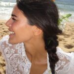 Isabela Valadeiro Instagram – Bossa Nova, ouvem? 🌊

A camisa linda é @behen.studio 💗