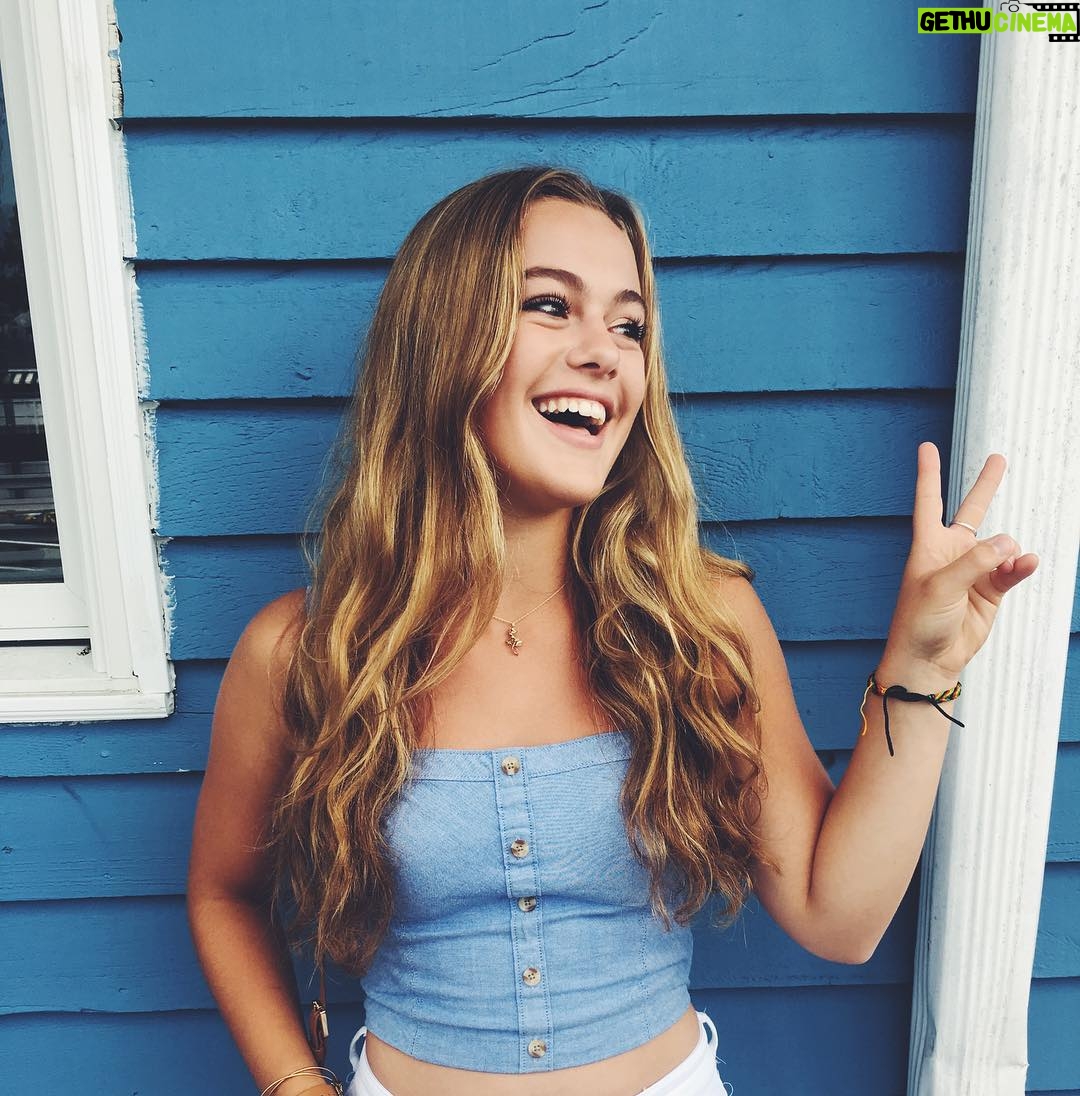 Isabella Alexander - 4.4K Likes - happy mind, happy life