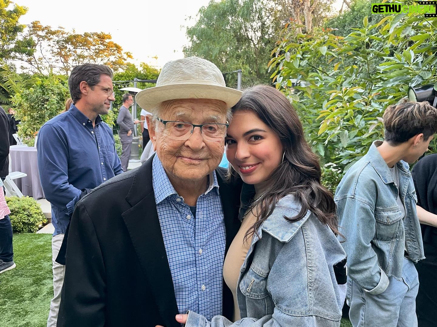 Isabella Gómez Instagram - My favorite centenarian!!! 🥹💛🎉 I’ve been trying to write something that felt good enough to celebrate Norman’s 100th birthday, but I actually think there’s no way. How do you properly celebrate a man that’s spent the last century quite literally changing our culture for the better? Which of the endless goosebump inducing anecdotes lived by his side do I choose to share? How can I explain that this man has changed me so profoundly and that I’m only one of an endless amount of humans that share that sentiment? I simply can’t. So I’ll just say that I don’t know what I did to deserve getting to know and exist and create and work and laugh alongside this extraordinary human, but I’ll spend the rest of my life trying to be a a person deserving of such an honor. Grandpa Norman, you deserve every bit of love that will be thrown your way today and so much more. Can’t wait to give you a squeeze, tell you how much I love you and hear your usual “better now” when I ask how you are. 💛