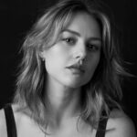 Isabelle Cornish Instagram – BW 🦖
