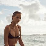Isabelle Cornish Instagram - 💧
