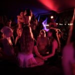Isabelle Cornish Instagram - I am very grateful to be able to connect with a community by teaching workshops 🧚‍♀️ I’m overwhelmed with gratitude each time I take people on a journey into their body, heart and soul. This weekend I taught vinyasa yoga and healthy habits @splendourinthegrass. Thanks for having me 💜 Photos by @balduzzi_capture.