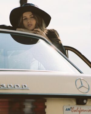 Isabelle Cornish Instagram - I bought this car from the side of a road when I was living in LA for $500, she took me all over LA, to many castings and canyons. Eventually I sold the car to a Byron bay woman who was on a trip across America looking for her missing daughter. 🙏 small world.
