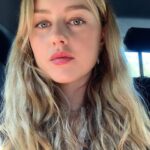 Isabelle Cornish Instagram - 💜❤️💚 Magic. What is your word of the day?