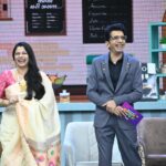 Ishita Arun Instagram - ‘ऐका दाजिबा…’ कॉलेज मधे होतो, तेव्हा गाजलेलं झालेलं गाणं.. त्यावर परफॉर्म करायचा योग आत्ता आला.. social media गाजवणाऱ्या कलाकारांबरोबर.. हसताय ना ..? हसायलाचं पाहिजे..! या शनिवारी आणि रविवारी… रात्री ९ वाजता colorsमराठी वर @bhargavi_chirmuley sulekhatalwalkar @veenie.j @madhurasrecipe @ishitta.arun @smitashewaleofficial @colorsmarathi #hnhp #hasataynahasayalachpahije #colorsmarathi #nileshsabale