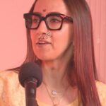 Ishita Arun Instagram - नवरा कसा भेटला? 😏 काय काय गोष्टी सांगते यार!