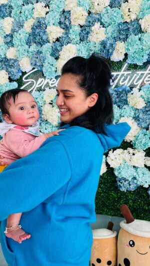 Iswarya Prabakar Instagram - I have died every day waiting for you
Darling, don't be afraid
I have loved you for a thousand years
I'll love you for a thousand more
••••••••••
Sunny days ⛅️ calls for a stroll with my Sunshine ☀️🤱🏻 #babyk #kalki !!
••••••••••
@kimochibobacafe 
#newmoon #motherhood #momanddaughter #sunnydays #sunshine #boba #lovelove #iceicebaby #iceprabakar