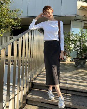 Ito Ohno Instagram - 久しぶりに姉と会えて楽しかった☺️
お菓子を無理やりあげたら喜んでくれた🥹✨✨
#表参道
#お茶時間 
#ガトーインビジブル
#手作りお菓子
