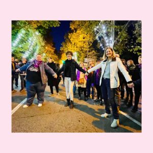 Itziar Castro Instagram - Nos queremos vivas. Vivas y unidas. Vivas y Libres. Vivas e Iguales. Sororidad. Si nos tocan a una nos tocan a todas. Ni una más. Ni una menos. Se acabó! 💪🏼💜

#25N #DíaInternacionalContraLaViolenciaDeGénero #DíaMundialContralaViolenciaDeGénero #DíaMundialContraLaViolenciaMachista #DíaInternacionalContraLaViolenciaMachista #SeAcabó #NiUnaMás #NiUnaMenos #Sororidad #NosQueremosVivas #VivasYUnidas #VivasYLibres #itziar #itziarcastro #itziarcastrovisavis #irenemontero #botigarcia #victoriarosell #angelagonzalezpam #isaserra #sororidad #lobbas #sólosíessí #NoEstamosTodas #NoEstamosTodasFaltanLasAsesinadas