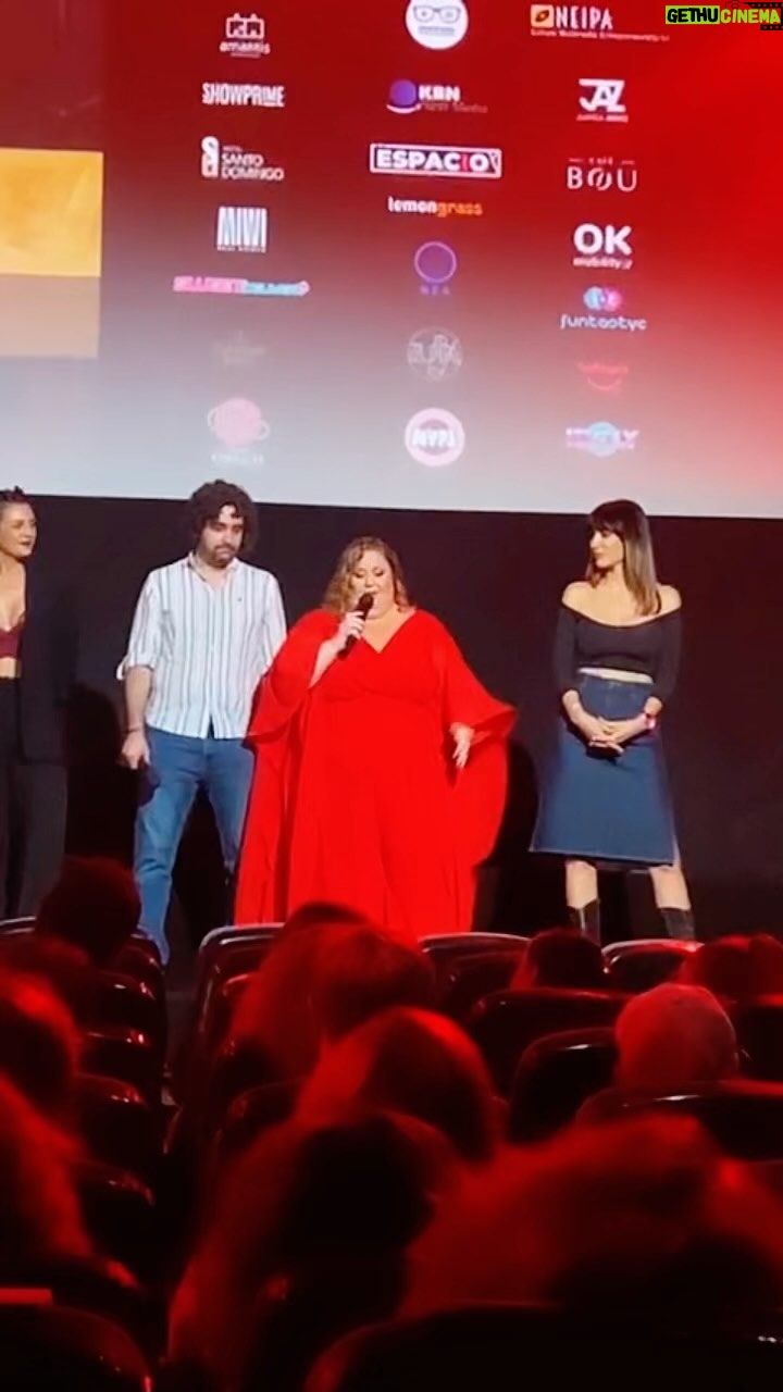 Itziar Castro - 2.3K Likes - Aún con resaca emocional por lo vivido ayer en el @palacioprensa en la première de #LaCitaCorto sólo puedo decir GRACIAS 🐙
@carla.antonelli @beatrizmbula @noeliamarlo_ @rocio_saiz @huichi_chiu @soyalbariconavarro @lluisavalldaura @mariaisabeldiazlago @palmaagustina @_alejacastello @ceciliagessa @gessasproducciones @hugogmolero @rumbo_films @amcaproducciones @georginarabasso @amantisoficial @pariente.susana @rut_alcala @susanapenamua
@spg_woman @pepemilanshoes @evitacalleja @prismaideas_ @cerocomunicacion @idolyagency_official @thehypemadrid @zuppa.es @saboriz_es @agua.nea @miwirealdrinks @lemongrass_spain @komvidakombucha @cheesecakeavenue.es @sweetdeliverymadrid @funtastyc_es @libe_uniquecocktails @martacarinomadrid @rcservicemadrid @kbnnextmedia @okmobility @gramona1881 @ignacio_furest @circuitfestival
#premiere #palaciodelaprensa #cortometraje #itziar #itziarcastro #itziarcastrovisavis #lacita #corto #directora #mujerdirectora #mujerdirectoradecine #womendirectors #womencinematographers