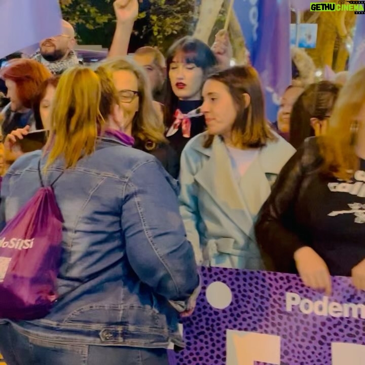 Itziar Castro - 4.3K Likes - Nos queremos vivas. Vivas y unidas. Vivas y Libres. Vivas e Iguales. Sororidad. Si nos tocan a una nos tocan a todas. Ni una más. Ni una menos. Se acabó! 💪🏼💜
#25N #DíaInternacionalContraLaViolenciaDeGénero #DíaMundialContralaViolenciaDeGénero #DíaMundialContraLaViolenciaMachista #DíaInternacionalContraLaViolenciaMachista #SeAcabó #NiUnaMás #NiUnaMenos #Sororidad #NosQueremosVivas #VivasYUnidas #VivasYLibres #itziar #itziarcastro #itziarcastrovisavis #irenemontero #botigarcia #victoriarosell #angelagonzalezpam #isaserra #sororidad #lobbas #sólosíessí #NoEstamosTodas #NoEstamosTodasFaltanLasAsesinadas