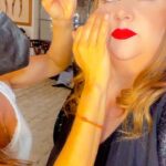 Itziar Castro Instagram - When Choni fue cabaretera 💋💥 🎬 #XHOXB #XHOXB2 💄 @yuritamix 👗 @unaidemateos @isabelgomilaig @15segundos_agencia 💵 @lacoproductora @grupmediapro @themediaprostudio @globomedia 🎥 @skyshowtimees 📸 @vir.chico #serie #comedia #humor #porhoporb #choni #chonis #itziar #itziarcastro #itziarcastrovisavis #serieespañola #manuelaburlómoreno #fridaynight #fbf