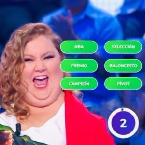 Itziar Castro Instagram - Ayer hice esto @pasapalabra ¿Qué pasará hoy? 

#pasapalabra #itziar #itziarcastro #itziarcastrovisavis #lacitacorto #programatv #tv #entretenimiento #antena3 #concurso