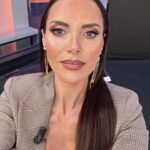 Iva Domingues Instagram - Bom fim-de-semana, pessoas ! E agora vou pra dentro, que ainda me constipo com este temporal …