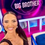 Iva Domingues Instagram – Feito ✔️
O primeiro de muitos !!! Obrigada a toda a equipa de produção e conteúdos do Bog Brother e aos comentadores @cinha_jardim @pedro.crispim @teresa_bb20 @gquinaz_10_oficial
É o que vos digo : “ volta sempre onde foste feliz !”
😃♥️
Nunca mais é sábado !… :)
Styling @goncalomello
Maquiagem @martacruz_makeup_lifestyle
Cabelo @celiakatarina
👗 @lancaperfume
