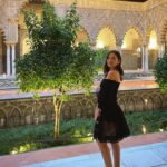 Ivana Baquero Instagram – About last night with @dior 🖤
#DiorCruise 
#Sevilla