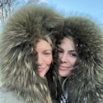Ivana Miličević Instagram - My cousin/sister in law @chloetownsend_designs rockin our @parkadays jackets. 🦁🦁