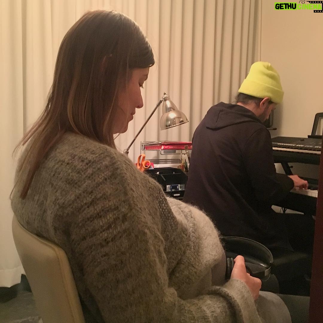 Ivana Miličević Instagram - Very cute situation where @vckbee is taking pictures of my brother @tomofromearth playing some sweet somethings for his nephew to be in my belly. I loved this... and so did he. :) #happyme