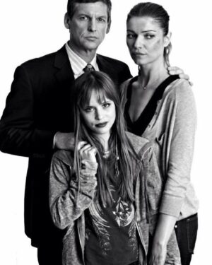 Ivana Miličević Instagram - 10 years ago… ahem… yesterday (layyyyyt to the party), our crazy amazing, labor of blood, sweet, tears, and privacy patches. There were bruises and stitches and black eyes. And that was just the first episode I shot. It will never forget the people I worked with on this show. Most I’m still very close with. Some have spent entire summers with me and my family in Dublin. I. Love. You. Guys.