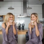 Ivana Surovcová Instagram - Koniec alebo nový začiatok? Vďaka novému programu RELOVE od @nespresso.sk si môžeš vychutnať udržateľný zážitok rovnako ako všetci milovníci kávy prostredníctvom cirkulárneho programu🤎👏🏻 Hlavnou myšlienkou je predĺženie životnosti repasovaného kávovaru RELOVE vďaka starostlivej renovácii. Aby mohol aj naďalej pripravovať vašu obľúbenú kávičku ☕️ ♻️ Repasované kávovary RELOVE ✔️spĺňajú rovnaký štandard kvality ako nové ✔️ majú rovnaké zarúčné podmienky ako pri kúpe nového kávovaru A navyše ♻️ ✔️šetria cenné zdroje ✔️ pomáhajú redukovať odpad a znižovať ekologickú stopu 18.3 je Svetovým dňom recyklácie, pri tej príležitosti dostanete pri kúpe 200ks kapsúl repasovaný kávovar VERTUO RELOVE za atraktívnu cenu 1€ ☕️ Stači ak zadáte kód: RELOVESK Akcia potrvá od 18.3-31.3. 2024 #RELOVE #RElovebyNespresso #NespressoRefurbished