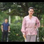 Ivanka Suwandi Instagram – Tertawan Hati everyday @sctv  @essjaystudios_ph  at 20.00 pm @davidsuwarto  @jimmy_lalwani  @sridhar_jetty117  @bapusanjeev