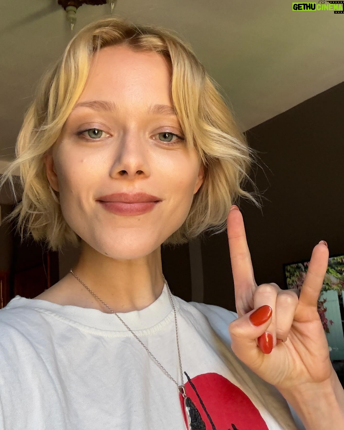 Ivanna Sakhno - 50.2K Likes - 👹👯♀️💕