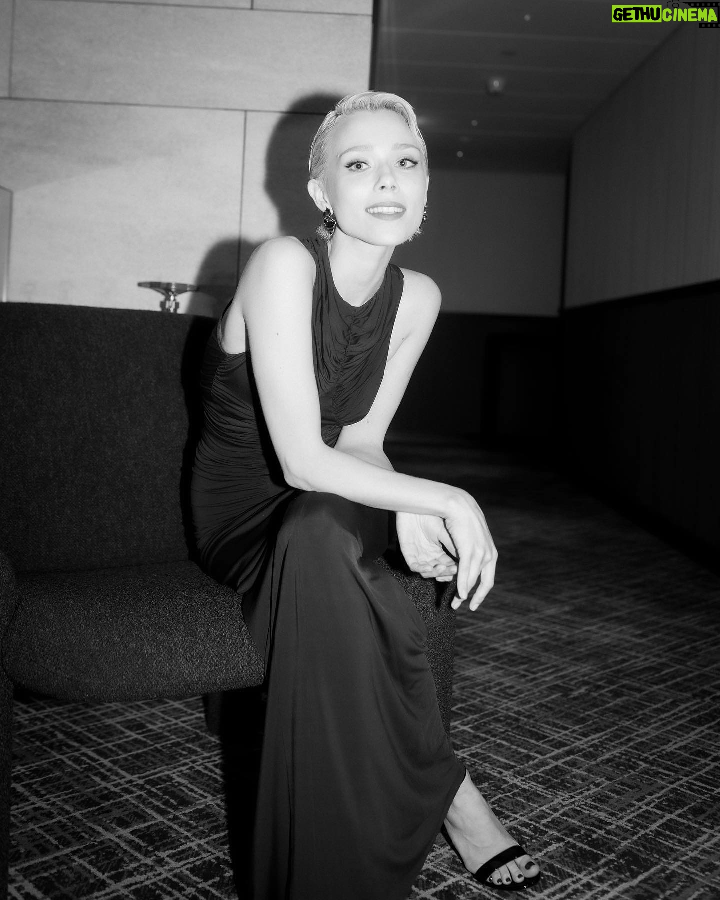 Ivanna Sakhno - 11.3K Likes - A @ysl moment before @europeanfilmacademy last night.♥️x