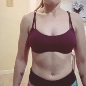 Ivelisse Vélez Instagram - Not bad for coming back from the car accident in Jan, and taking care of Ares from back surgery, nonstop work,, etc    , I have not missed a single physical therapy session, And I haven't even worked out at the gym yet,been 2 yrs, this is all at home stuff n physical therapy, Just wait till I start going to the gym again soon..I wont stop til im back like 🍑🍑🍑🍑LFG 🦁👄 #divinelyprotected #divinefeminine #chosenones #purpose #empress