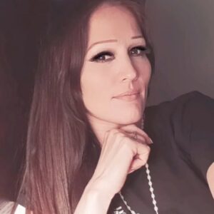 Ivelisse Vélez Instagram - Grateful 📿