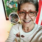 Ivonne Coll Instagram - Espero que estén pasando una linda,feliz y saludable Navidad. Hope you're all having a happy, beautiful and healthy Christmas celebration ❤🧡💛💚💙💜 y mucho, mucho AMOR!