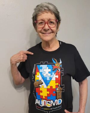 Ivonne Coll Instagram - Queridos amigos, las camisas están disponibles enwww.  alianzaautismo.com pulsando Camisas 2024. Pueden hacer Orden individual, Grupal o Escolar. También hay gorras stickers y pins a la venta..Apoyemos para seguir luchando por los derechos y servicios de esta población,  particularmente los adultos. Muy agradecida de su apoyo. Los fondos generados a expandir el proyecto METAA para ayudar a las familias en momentos de crisis. GRACIAS