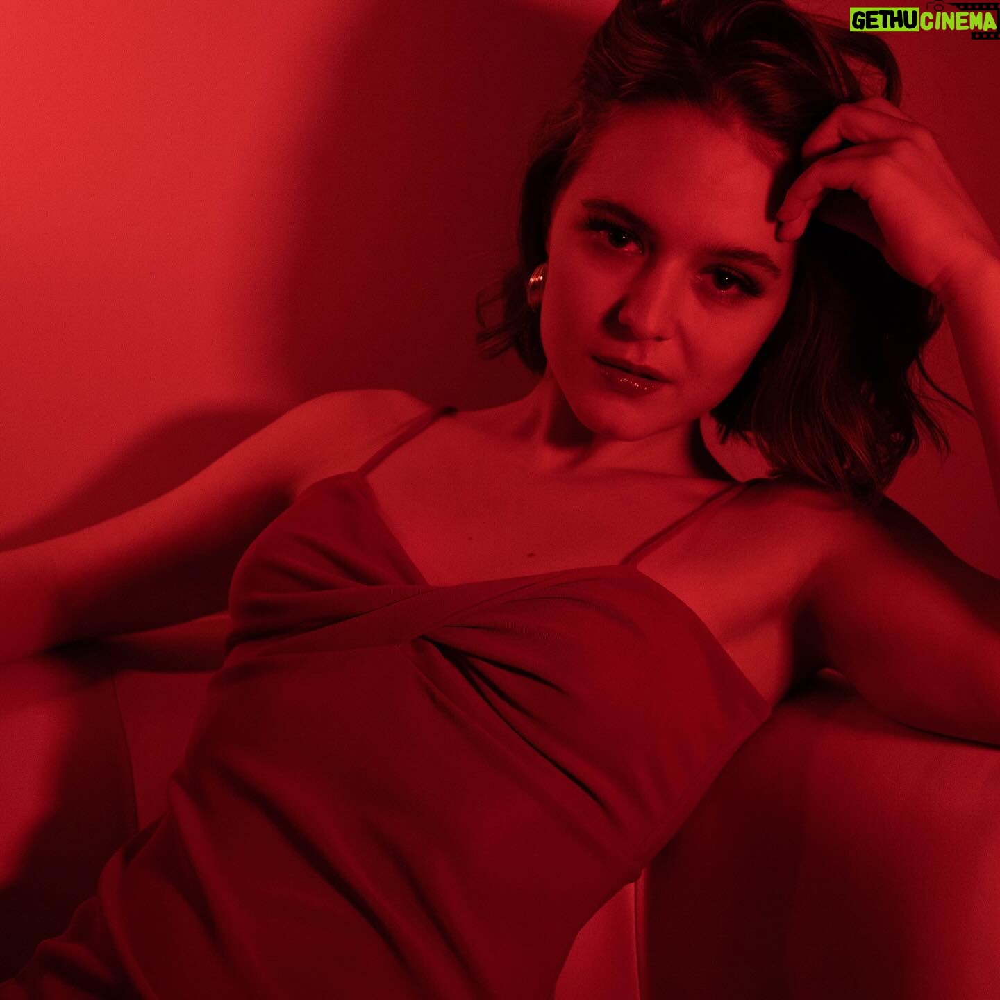 Izabela Vidovic - 9.1K Likes - (Music announcement soon) 🤍