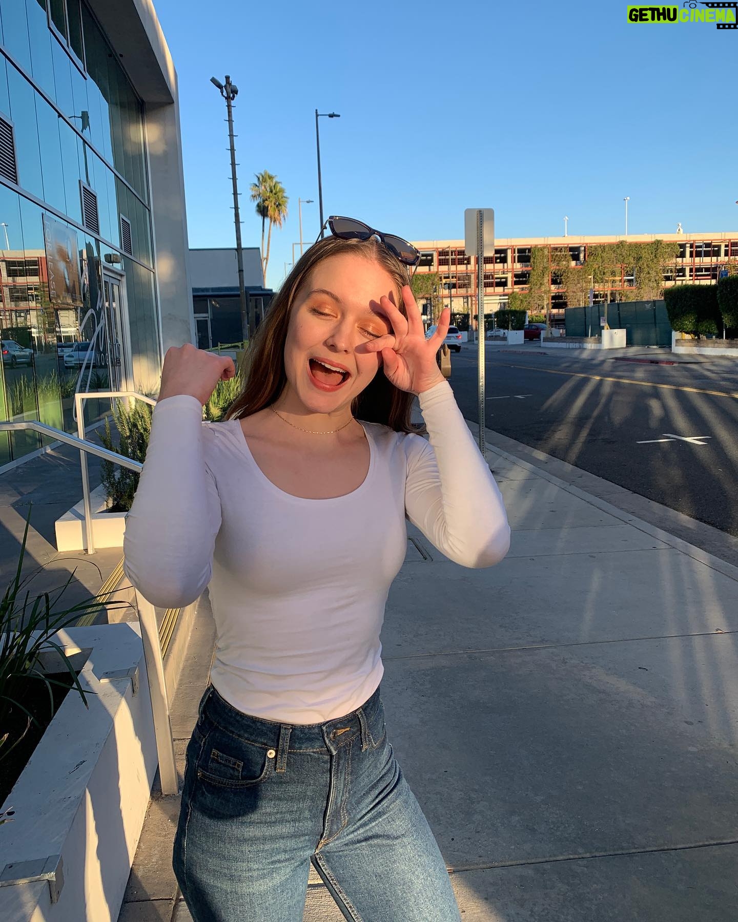 Izabela Vidovic - 23.4K Likes - Cali winters are brutal