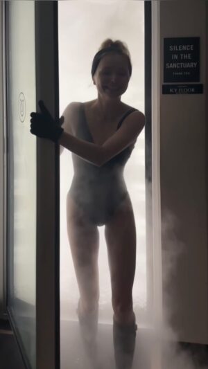 Izabella Miko Instagram - When in Poland I take care of my body by going out into the snow and getting nourishing and firming treatments @klinikamiracki but in LA…I gotta do cryotherapy chamber 😝🙌😂 which is not only amazing for your health (crazy immunity booster) and your ability to control your mind by intentionally calming yourself down, but also… well your body’s “tightness”. Cryo keeps up the mezotherapy and ultrasound treatments that I get done at @klinikamiracki so I’m all in! 3 minutes that feel like hell and challenge every part of you. Start with cold showers if you want to push yourself and reap some amazing health benefits and hear how your ego mind is chatting up a storm while you’re there, but always choose to listen to your Higher Self. Haha!!!

#cryotherapy #firmingtreatment #coldexposure #coldexposuretherapy #klinikamiracki #challengeyourself #youcandoit #coldshowers #mezoterapia #zabieginaciało #pushyourself #polskadziewczyna #polishgirl #coldtherapy #babyitscoldoutside #ultrasoundtreatment #hifutreatment #mesotherapy #staystrong #nevergiveup #justdoit