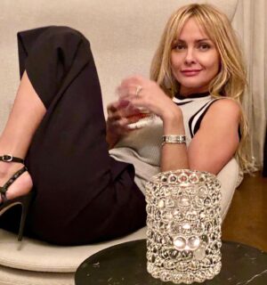 Izabella Scorupco Instagram - My fave candle in the world and Henny… Life ish good ❤️‍🔥